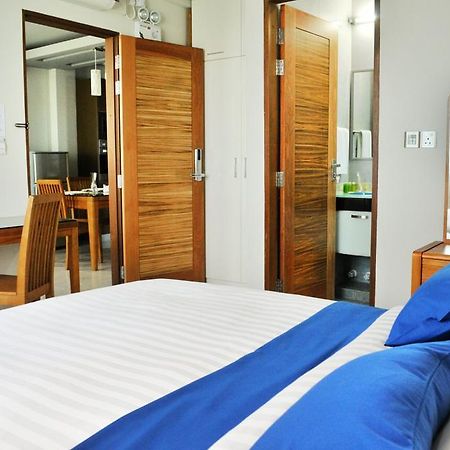 הולהומאל Airport Comfort Inn Premium מראה חיצוני תמונה